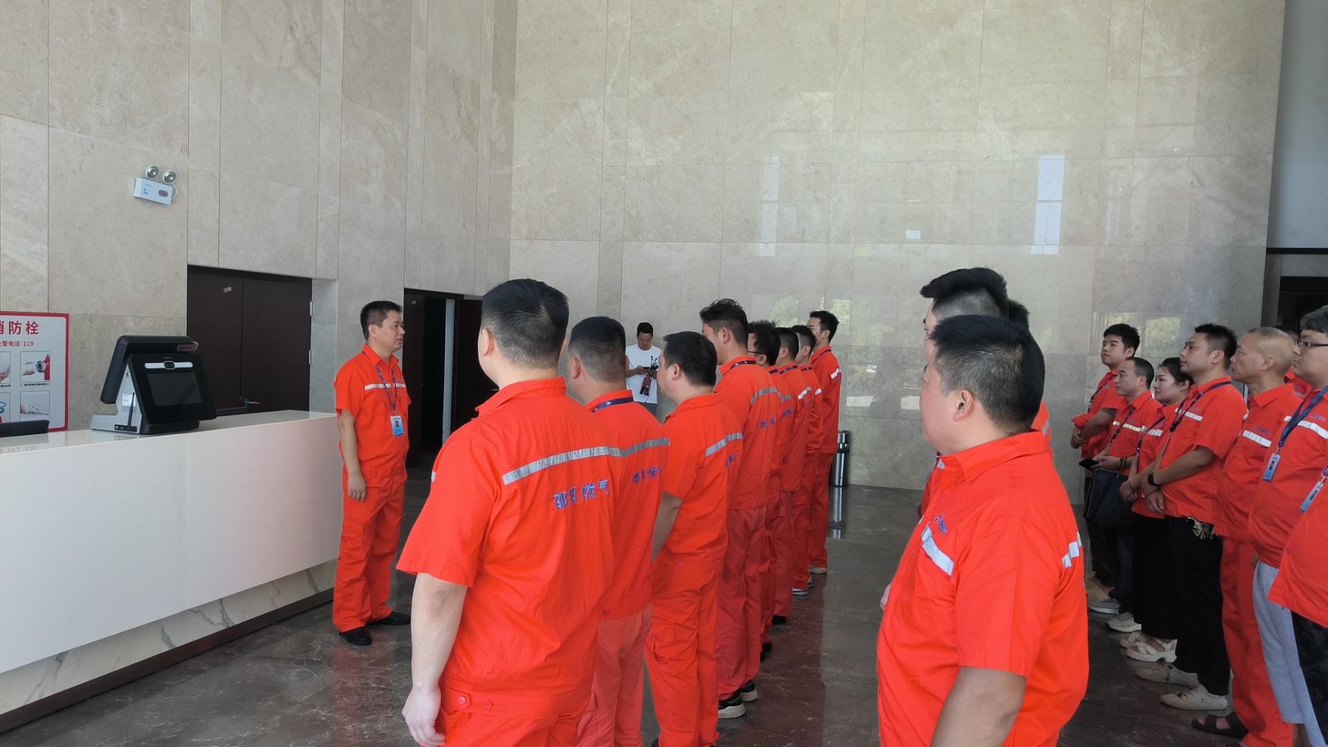 1751616218833786.jpg 1751616218833786.jpg